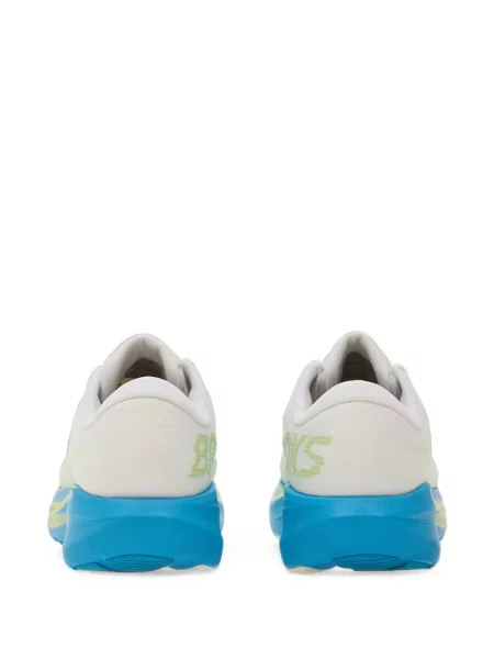 Sneakerși Brooks alb