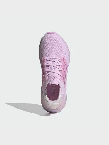 Кроссовки для бега Adidas UltraBoost фиолетовые
