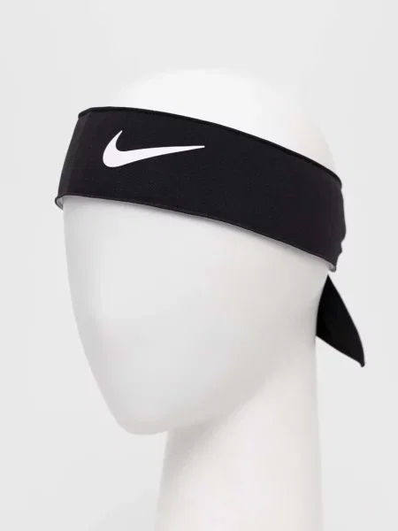 Шапка Nike черная