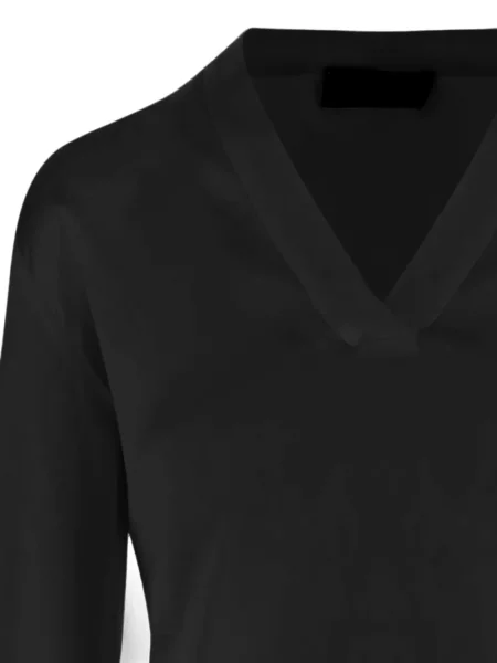 Lung top F.it cu decolteu în V negru