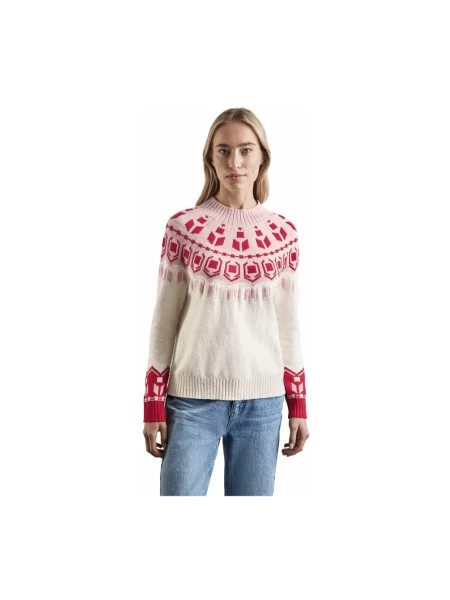 Sweter Street One w miejskim stylu