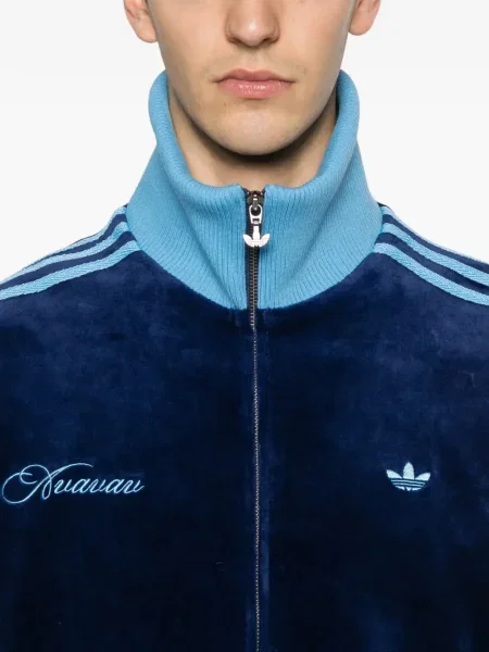 Căciulă Adidas cu șireturi din dantelă de drumeție negru