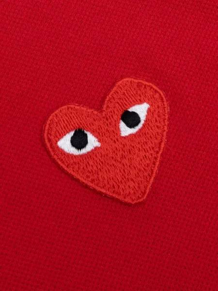 Top Comme Des Garcons Play cu motiv cu inimi roșu