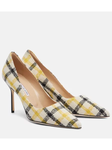 Pantofi cu toc Manolo Blahnik în carouri bej