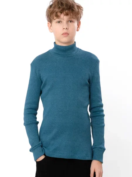 Гольф свитер носи своє