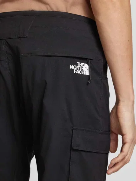Spodenki trekkingowe The North Face Exploration Cargo tnf black czarne