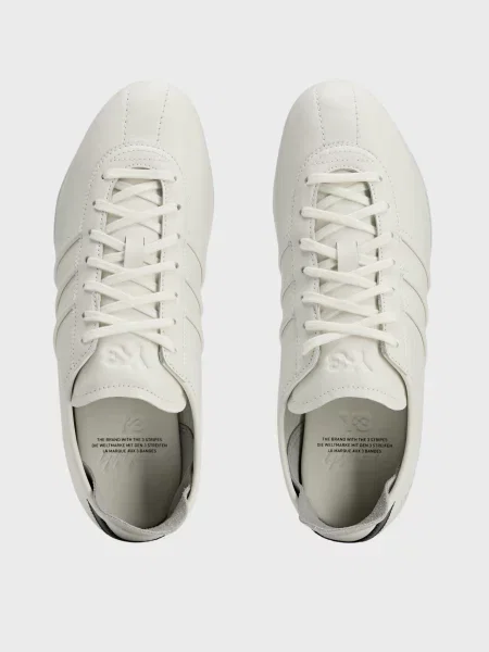 Кожаные повседневные кроссовки Adidas белые