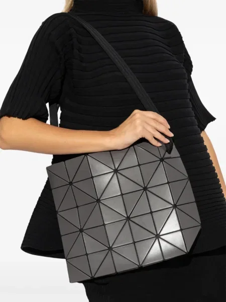 Geantă Bao Bao Issey Miyake gri