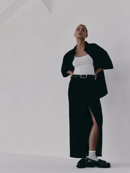 Muuv. Спідниця із розрізом з NANTES