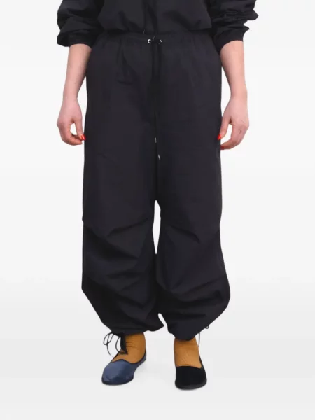 Pantaloni Baserange cu cordon negru