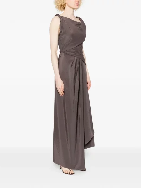 Rochie Eleh drapată de costum maro