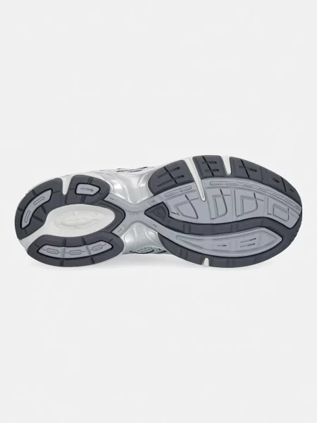 Asics кросівки