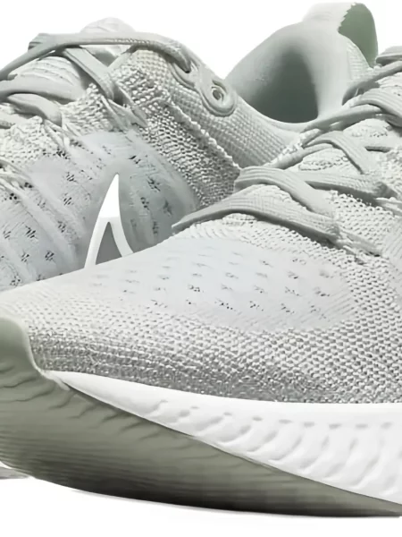 Top Nike retro w panterkę sztruksowy biały