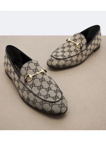 Pantofi loafer Gucci din canvas negru