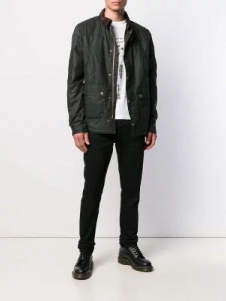 Striukė Barbour juoda