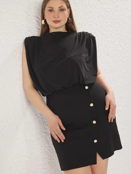 Trendyol Curve Haljina crna