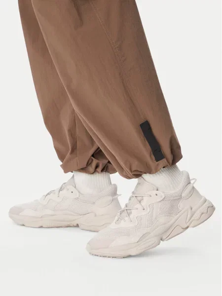Adidas Superge Ozweego Svetlo bež
