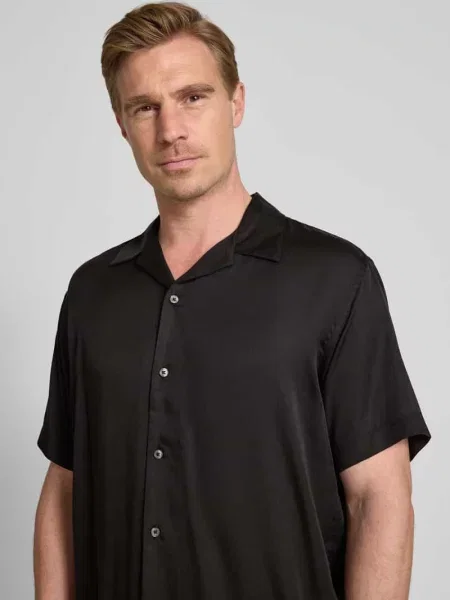 Koszula casualowa o kroju relaxed fit z lyocellu Selected Homme czarna