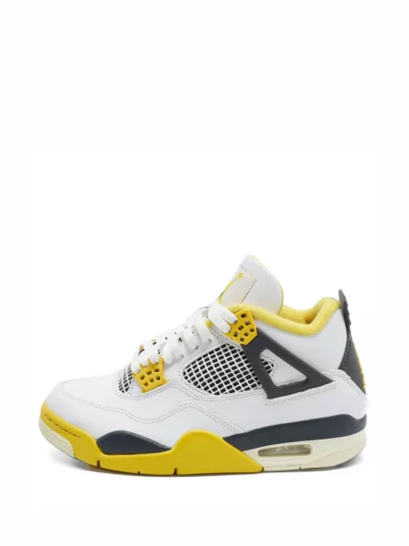 Sneakerși Jordan 4 Retro retro alb