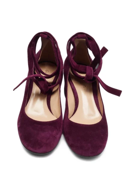 Pantofi cu toc Gianvito Rossi cu legături violet