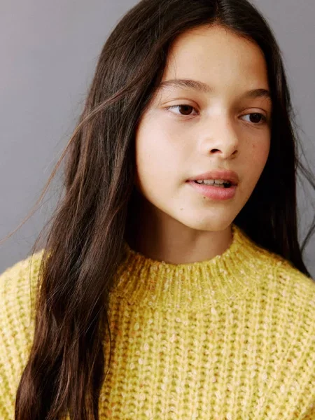 Sweter prążkowany melanżowy zieleń lima Dzieci lata MANGO KIDS