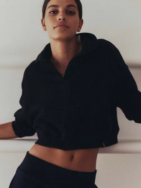 Кофта MUUV. Fin Cotton однотонна чорний