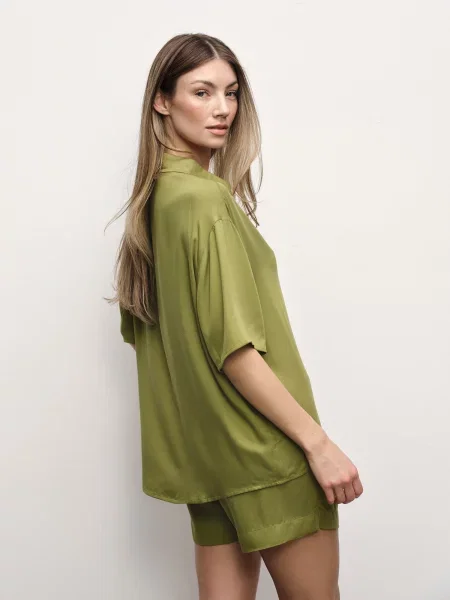 RÆRE by Lorena Rae Tricou Marla' verde