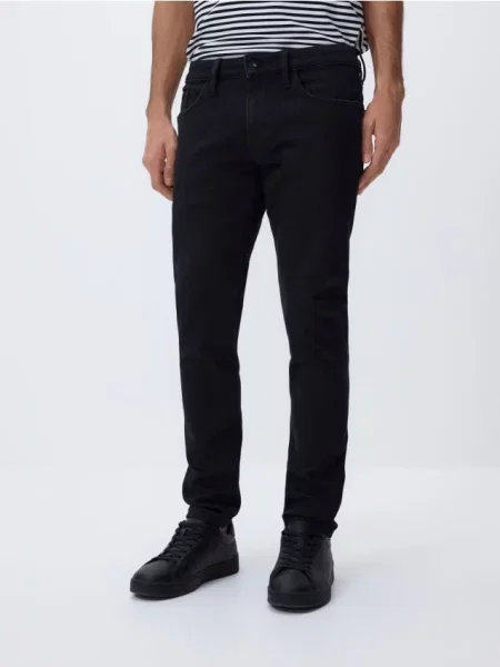 Reserved Джинси slim fit чорний