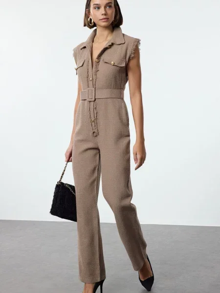 Kołnierzykowy kombinezon Trendyol tweedowy beżowy