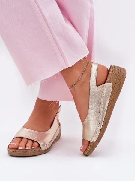 Usnjene sandali Maciejka s polno peto rumena