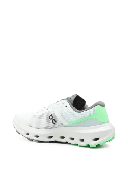 Sneakerși On plasă albastru