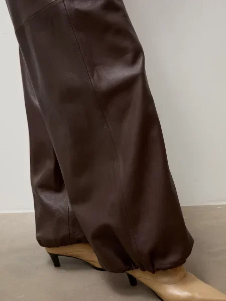 Кожаные брюки Answear.lab