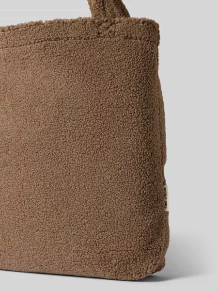 Torba typu mom bag z futerka model ‘Teddy’ Studio Noos