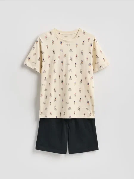 Reserved Pijama din două piese cu model nude