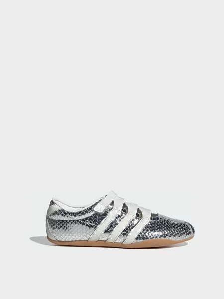 Кожаные кроссовки Adidas серебряные