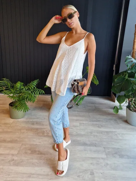 Top Edoti boho din dantelă gri