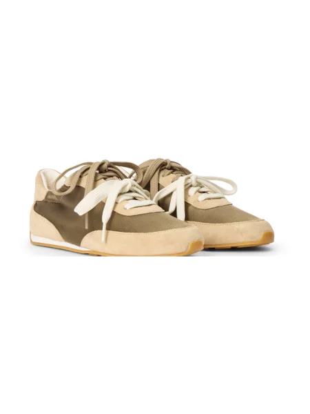 Sneakersy Stuart Weitzman skórzane z falbankami