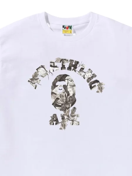 Tricou A Bathing Ape® cu imagine alb