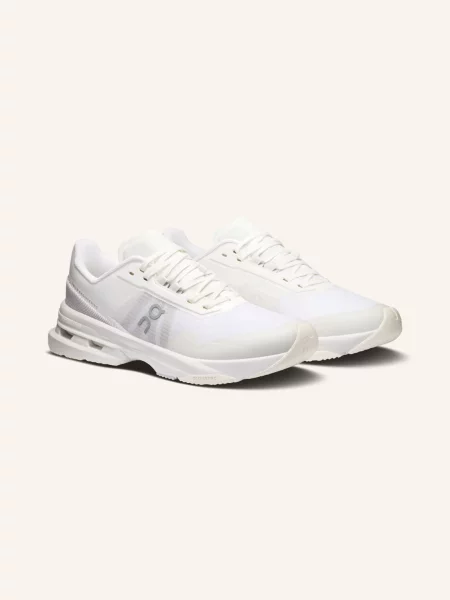 On Fitness Obuv Cloudpulse Pro bílá