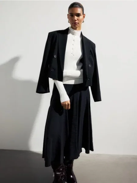 Reserved Блузка з коміром-стійкою нюдовий 