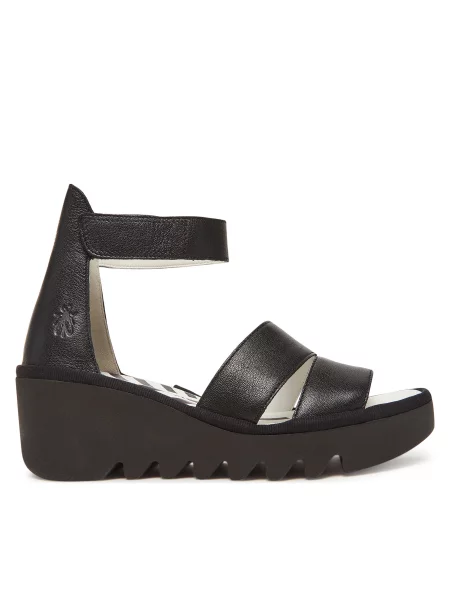 Босоножки Fly London черные