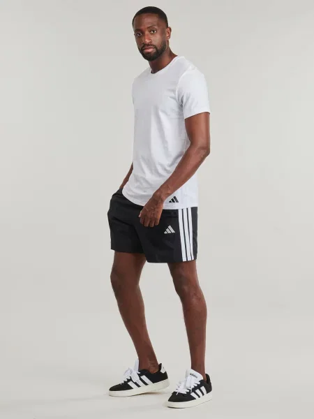 Prugaste kratke hlače Adidas crna