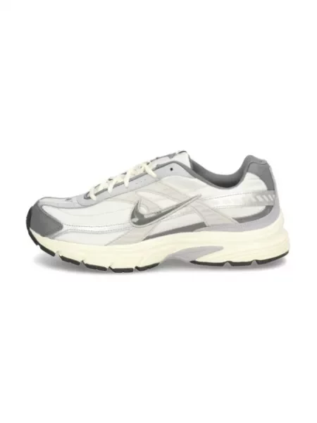 Nike tenisky šedé