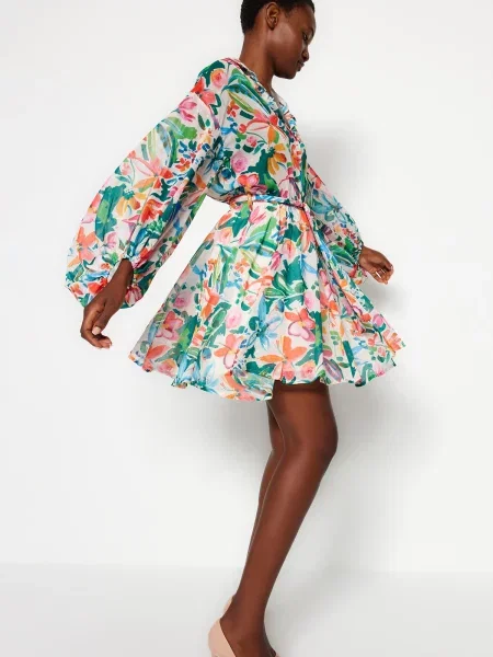 Sukienka mini Trendyol szyfonowa z nadrukiem