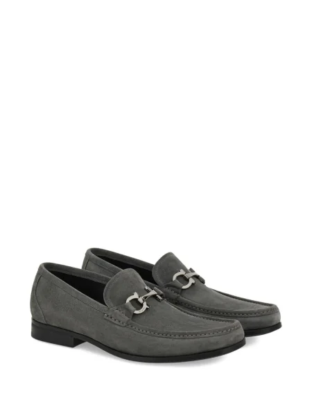 Pantofi loafer Ferragamo cu cataramă gri