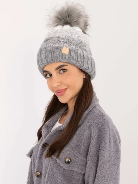 Șapcă Fashionhunters tricotate gri