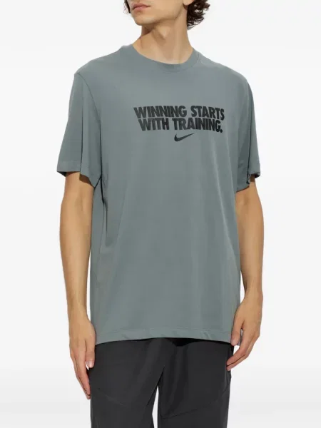 Scurt tricou Nike Dunk retro cu imagine negru
