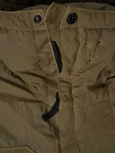Geacă Stone Island cu glugă cu strasuri verde
