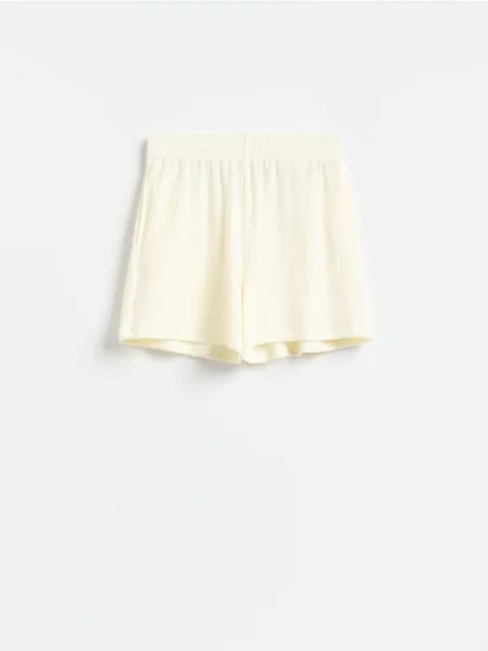 Reserved Pantaloni scurți cu conținut ridicat de alb