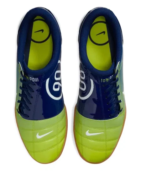 Tricou Nike cu glugă cu dungi din bambus alb
